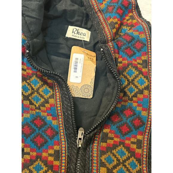 Beautiful Rhea 100% wool hooded jacket with stunning boho tribal detailing - Picture 3 of 7